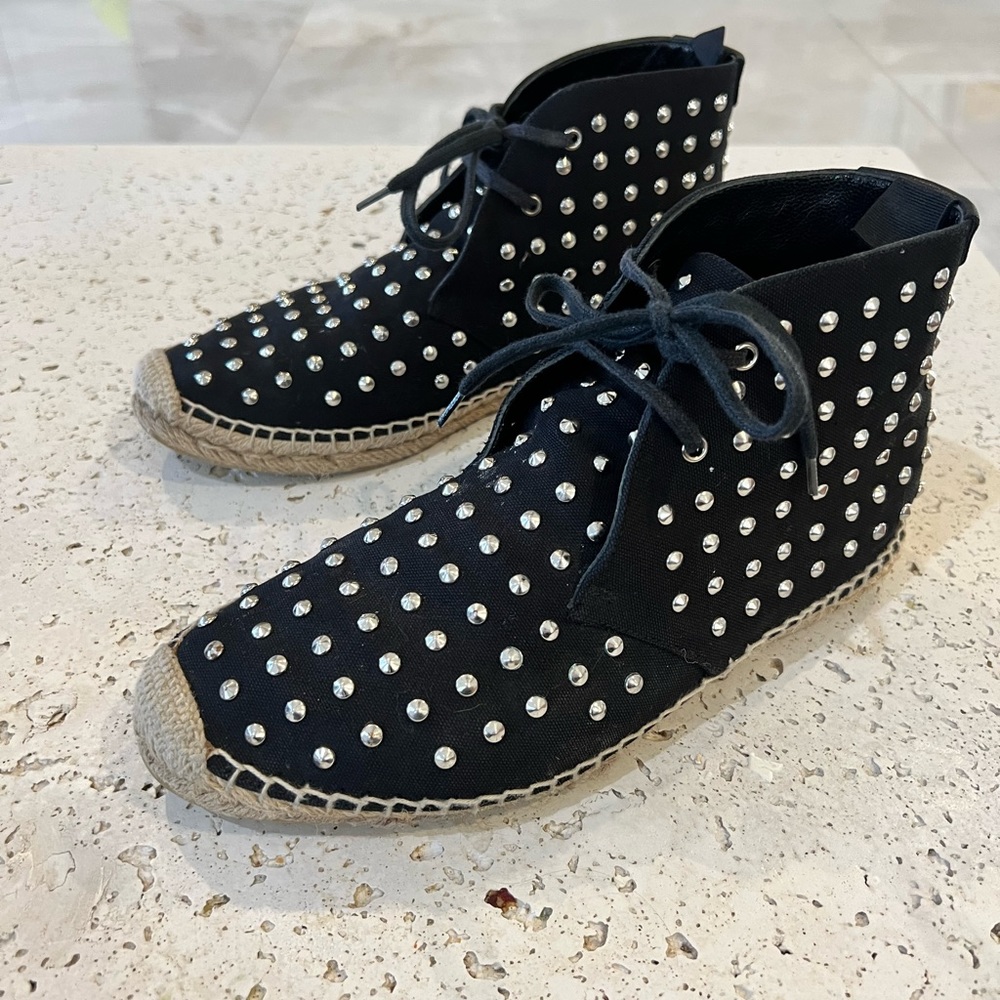 Yves Saint Laurent studded Espadrilles - size 7